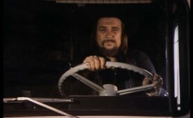 Waylon Jennings acting in The Dukes of hazzard Trucking scenes